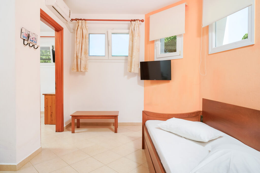 Pleiades Apartments, Skala Potamia, Thassos, Semi-Based