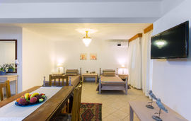 Akrokeramon Apartments, Limenas, Thassos, 5 Bed Apartment, Semi-based, No.12