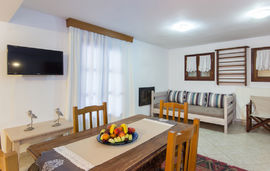 Akrokeramon Apartments, Limenas, Thassos, 5 Bed Apartment, Semi-based, No.12