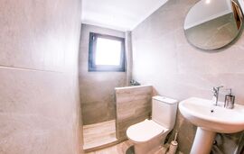 Bloom Garden Apartments, Ierissos, Athos