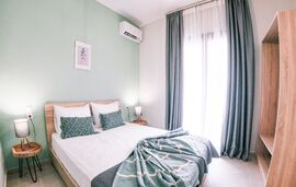 Bloom Garden Apartments, Ierissos, Athos