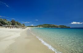 Bloom Garden Apartments, Ierissos, Athos