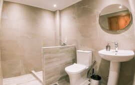 Bloom Garden Apartments, Ierissos, Athos