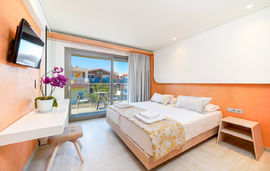 Reverie Suites, Limenaria, Thassos, 4 Bed Apartment, Deluxe - First Building