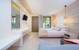 Reverie Suites, Limenaria, Thassos, 4 Bed Studio, Luxury - First Building