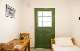 georgakis george rooms vassiliki lefkada 3 bed apartment 4