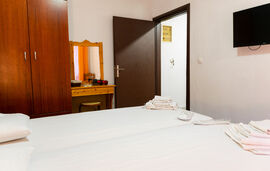 Theramvos Apartments, Pefkohori, Kassandra, No. 6