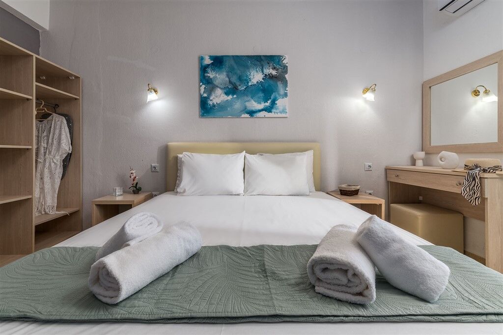 Theramvos Apartments, Pefkohori, Kassandra