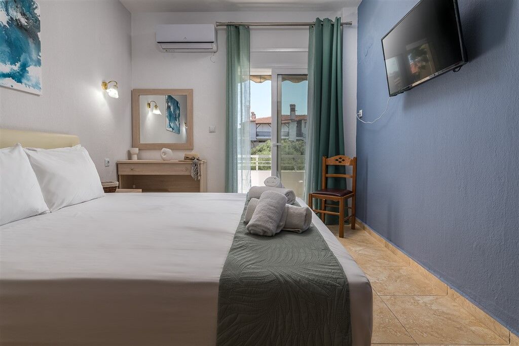 Theramvos Apartments, Pefkohori, Kassandra