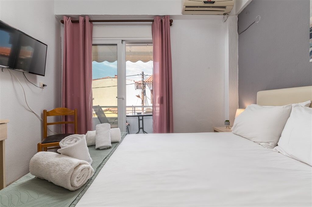 Theramvos Apartments, Pefkohori, Kassandra