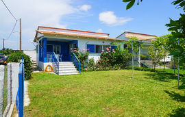 blue house avdira kavala (2)