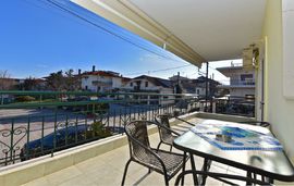sun flower maisonette 1 nea fokea kassandra 1