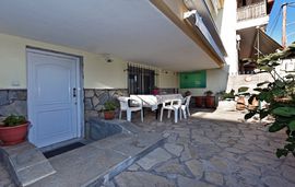 sun flower apartment nea fokea kassandra 1