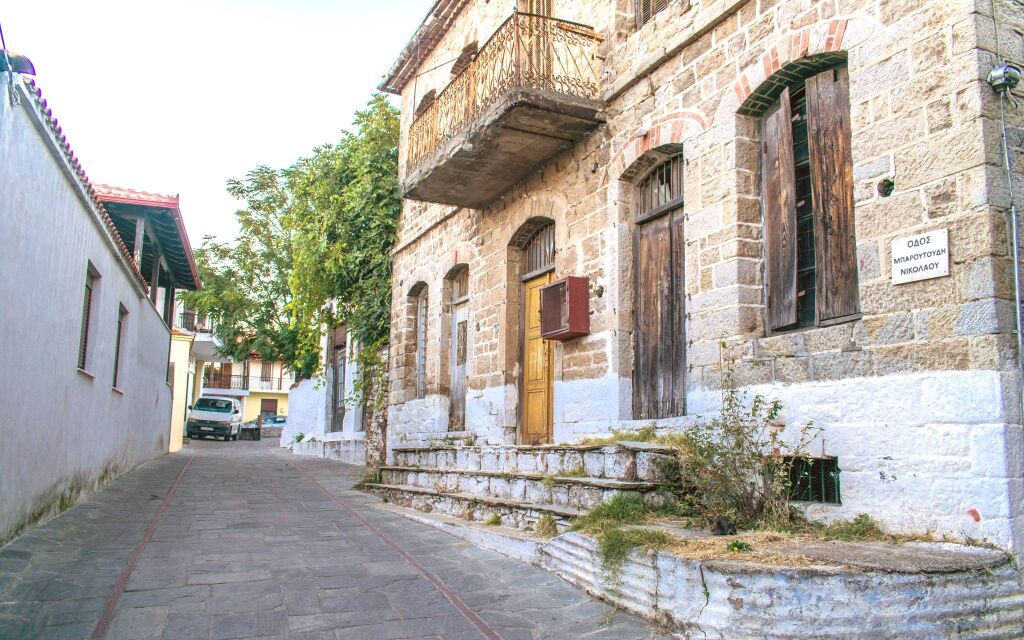 Agios Nikolaos, kamene kućice