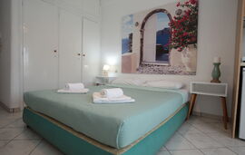 Il Centro Studios, Potos, Thassos