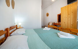 Il Centro Studios, Potos, Thassos