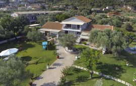 Drosostalia Studios, Agios Ioannis, Lefkada