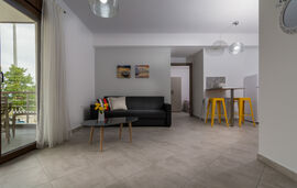 Aeri Villa, Ierissos, Athos, 2 Bedroom Apartment, Levantes