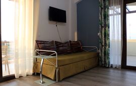 Aeri Villa, Ierissos, Athos, 4 Bed Studio, Maistros