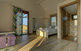 Aeri Villa, Ierissos, Athos, 4 Bed Studio, Maistros