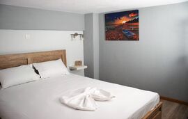 Filippou Luxury Apartments , Nea Flogita, Kassandra