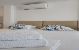 Andromeda Seaside Apartments, Nidri, Lefkada