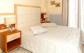 House Maria, Agios Nikolaos, Sithonia - 6 Bed Apartment