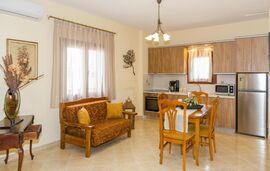 House Maria, Agios Nikolaos, Sithonia - 6 Bed Apartment