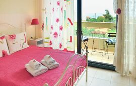 Milonas Villa, Skala Rachoni, Thassos, 2 Bedroom Apartment, Two-level, Matina