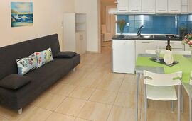 Milonas Villa, Skala Rachoni, Thassos, 4 Bed Apartment, Artemis