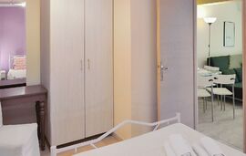 Milonas Villa, Skala Rachoni, Thassos, 4 Bed Apartment, Ira