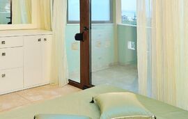 Milonas Villa, Skala Rachoni, Thassos, 2 Bedroom Apartment, Two-level, Anthea