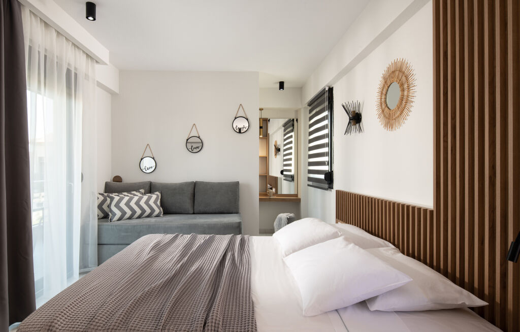San Giorgio Apartments, Nikiti, Sithonia, 3 Bed Studio, No. 101 & 103