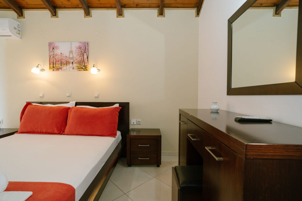 Siarbas Hotel, Vrahos, Epirus