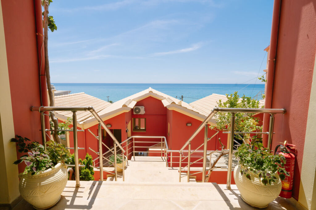 Siarbas Hotel, Vrahos, Epirus, 6 Bed Apartment, No. 2