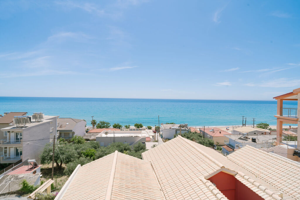 Siarbas Hotel, Vrahos, Epirus, 6 Bed Apartment, No. 4