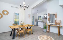 Eleonas Apartment, Limenas, Thassos, 5 Bed Apartment