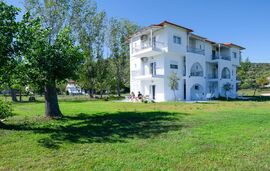 Grand Garden House, Sykia, Sithonia