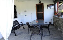 Jenny's Garden House, Vourvourou, Sithonia - 5 Bed Apartment, Ground Floor