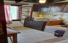 Jenny's Garden House, Vourvourou, Sithonia - 4 Bed Apartment Bungalow