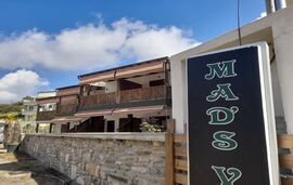 Mad's Villas, Nea Peramos, Kavala