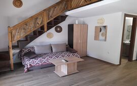 Mad's Villas, Nea Peramos, Kavala, 4 Bed Studio, Two-level, No.9