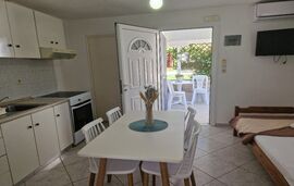 Dimitris Apartments & Bungalows, Paralia Vrasna, Thessaloniki