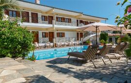 Sarikas Hotel, Polichrono, Kassandra
