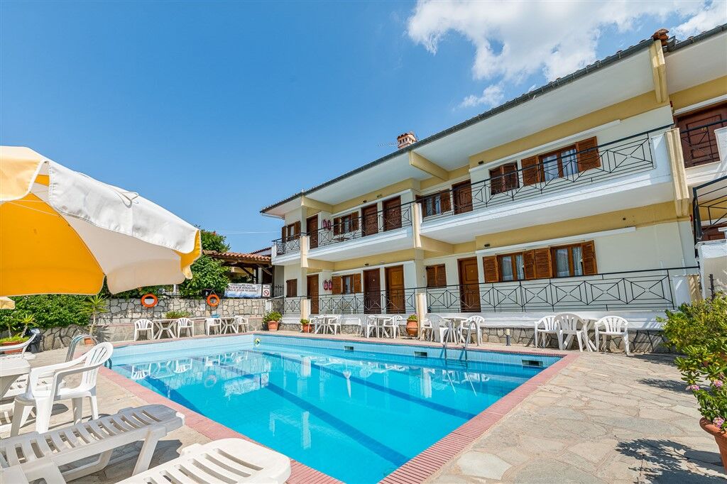 Sarikas Hotel, Polichrono, Kassandra
