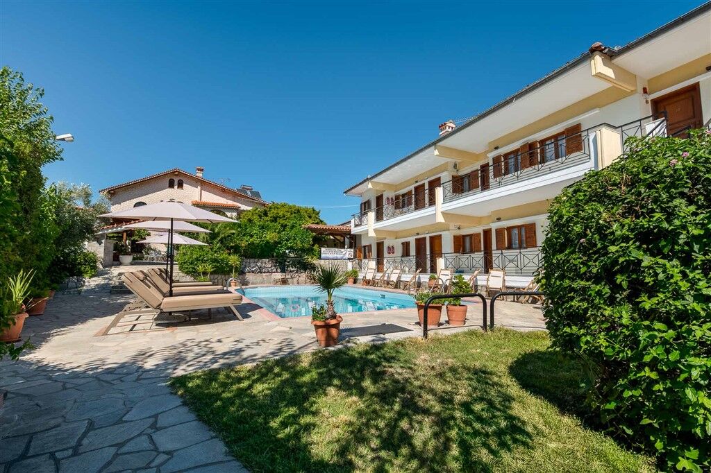 Sarikas Hotel, Polichrono, Kassandra