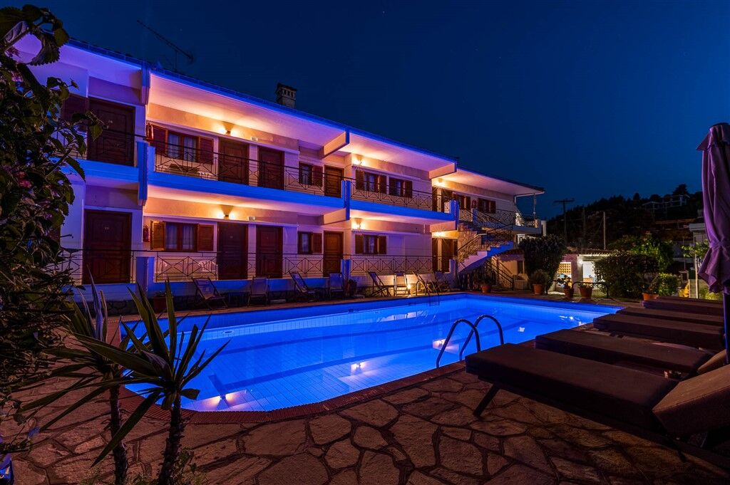 Sarikas Hotel, Polichrono, Kassandra