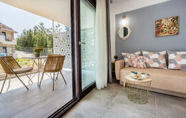 Ermioni Elegance Hotel, Trypiti, Thassos, 3 Bed Room, Two-level, No.7