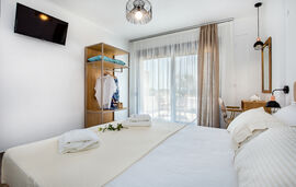 Ermioni Elegance Hotel, Trypiti. Thassos, 2 Bed Room, No.2