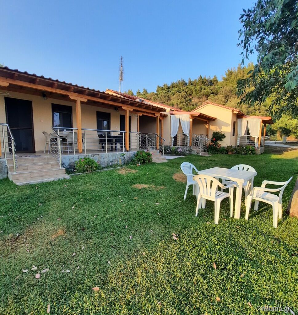 Anestis Bungalows, Tristinika, Sithonia